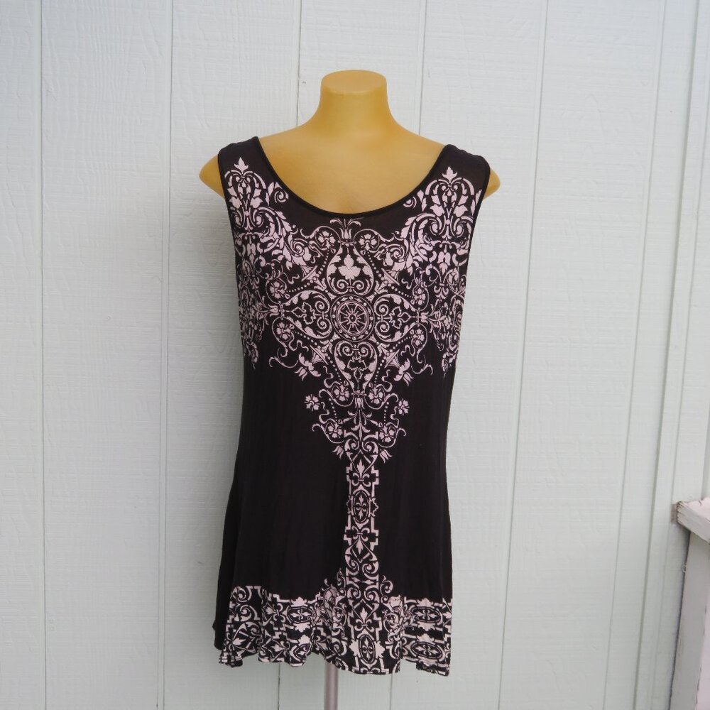 Sleeveless long tunic top